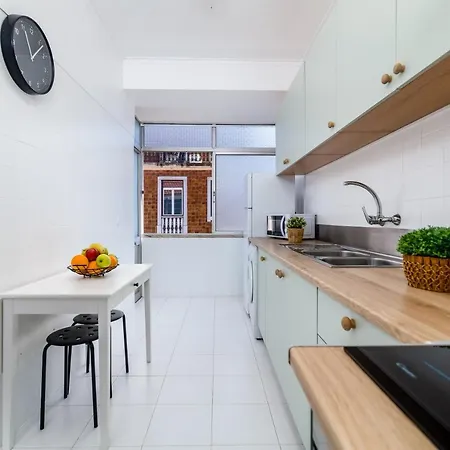 דירה Go Native - Center *